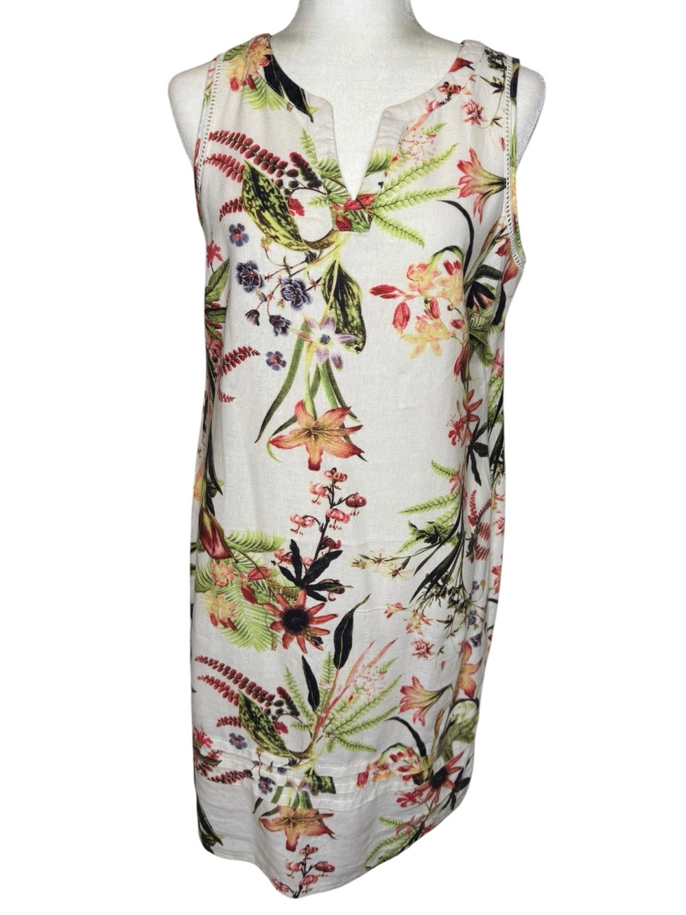 Sleeveless Linen Blend White Floral Shift Dress